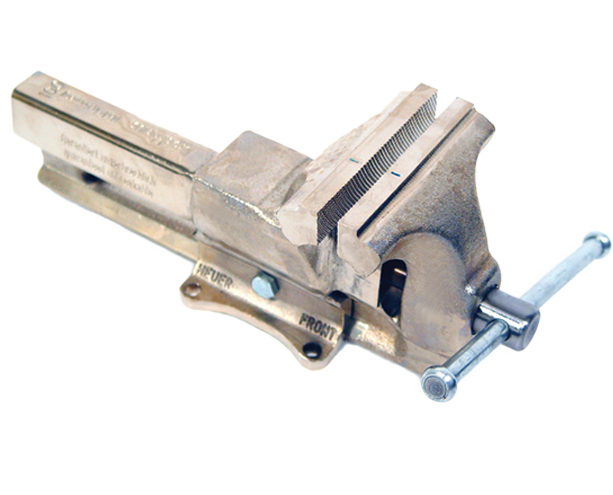 Тиски, никелированные